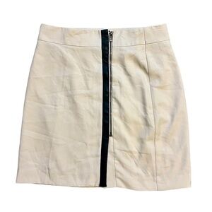 2/$30 Banana Republic- Cream Mini Skirt w/ Faux Leather Deatil